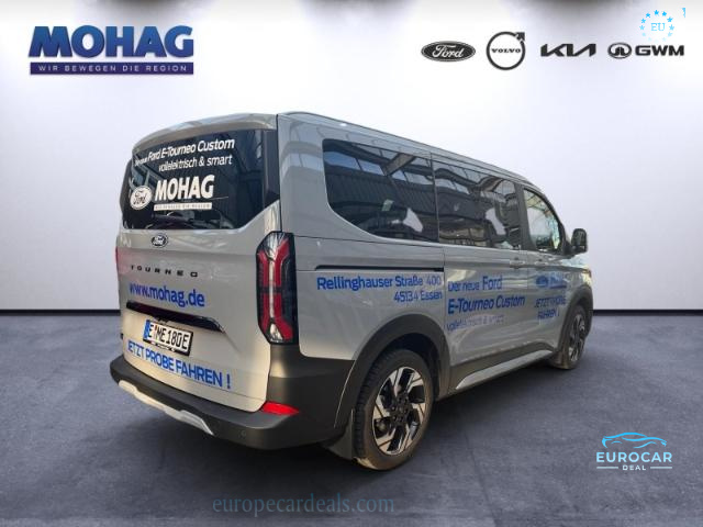 Ford Tourneo Custom