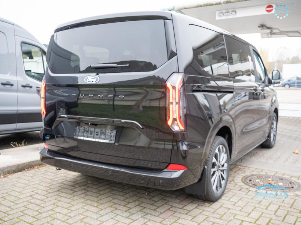 Ford Tourneo Custom