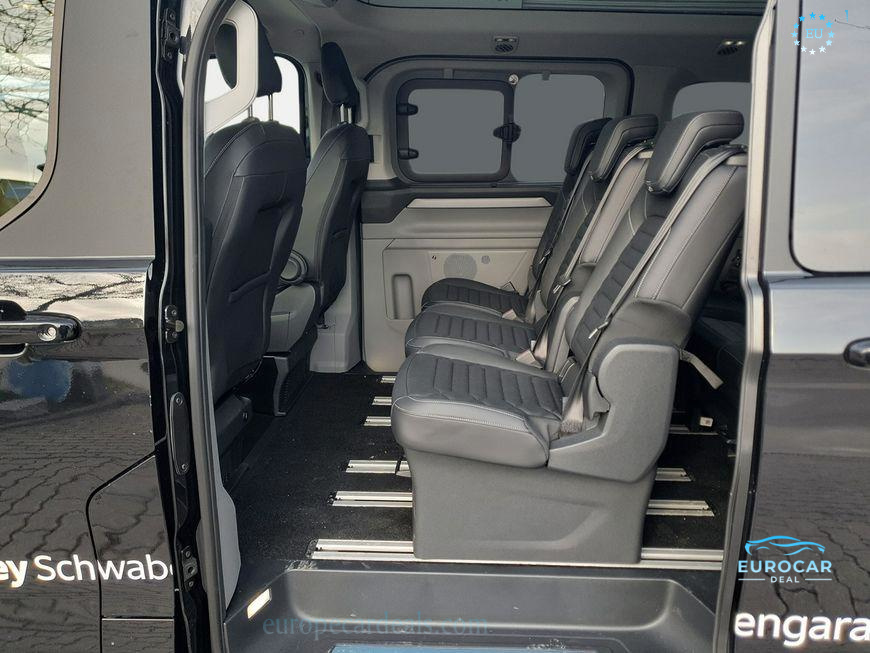 Ford Tourneo Custom