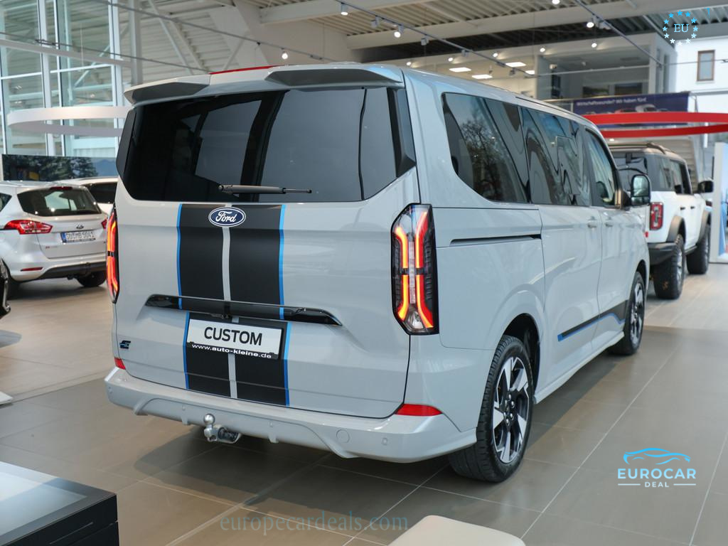 Ford Tourneo Custom