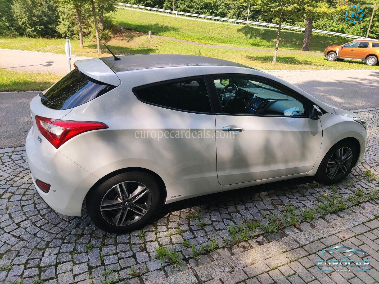 Hyundai Coupe