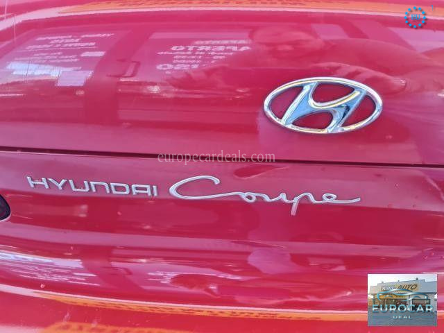 Hyundai Coupe