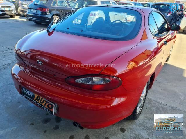 Hyundai Coupe