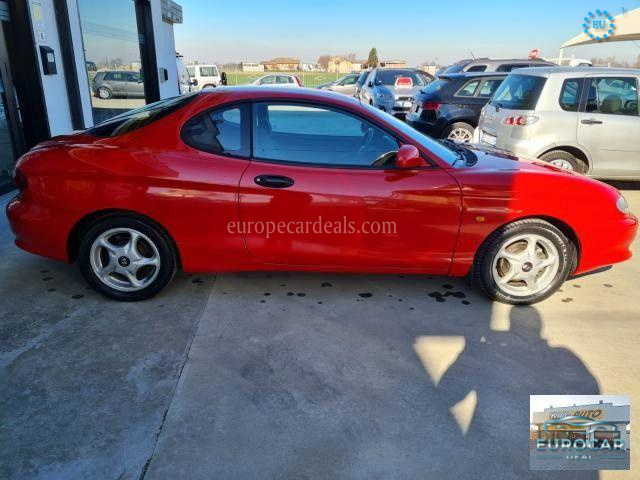 Hyundai Coupe
