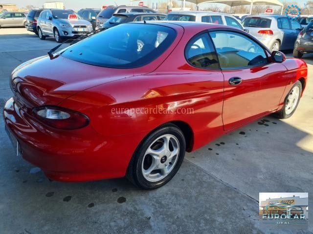 Hyundai Coupe