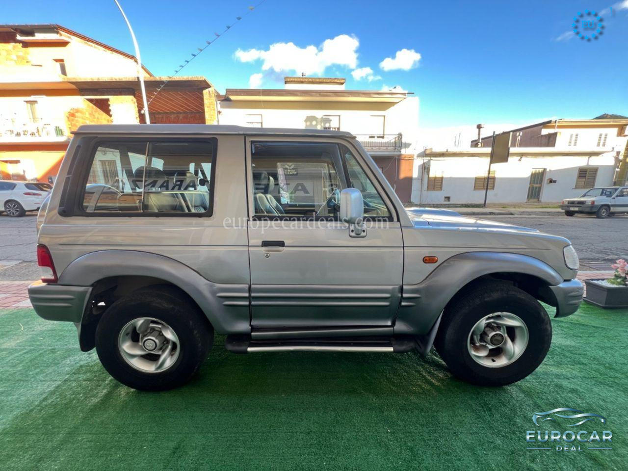 Hyundai Galloper