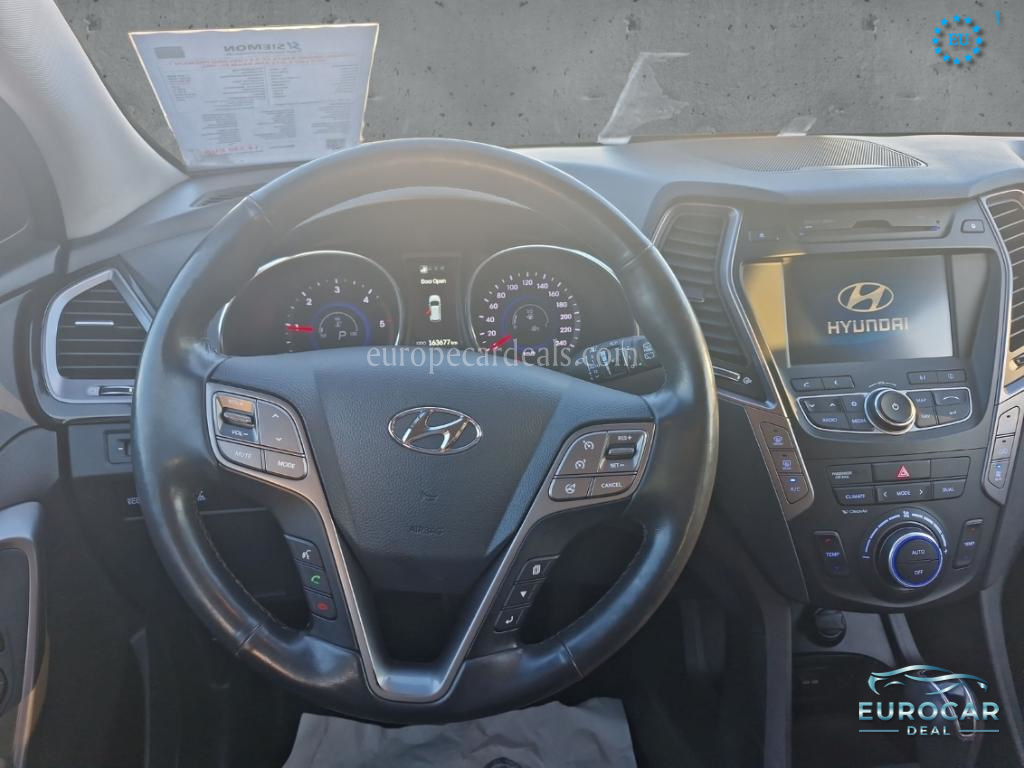 Hyundai Grand Santa Fe