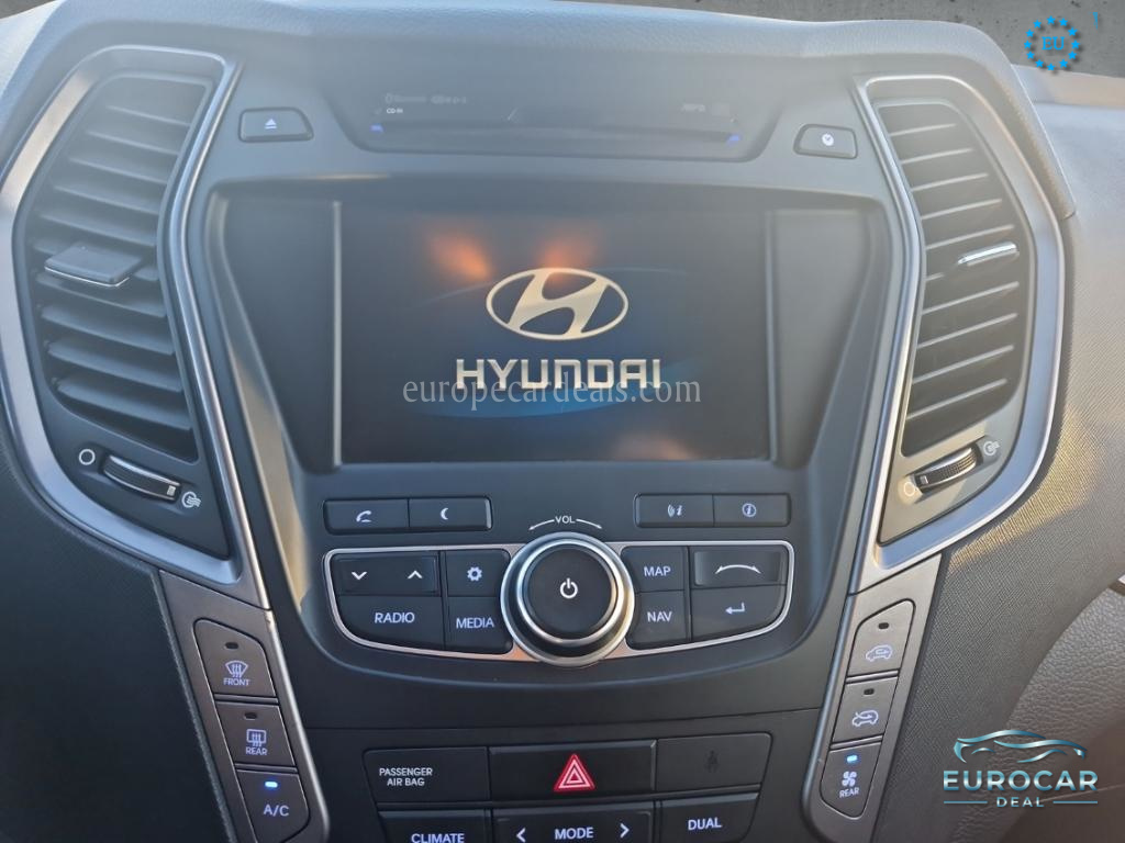 Hyundai Grand Santa Fe