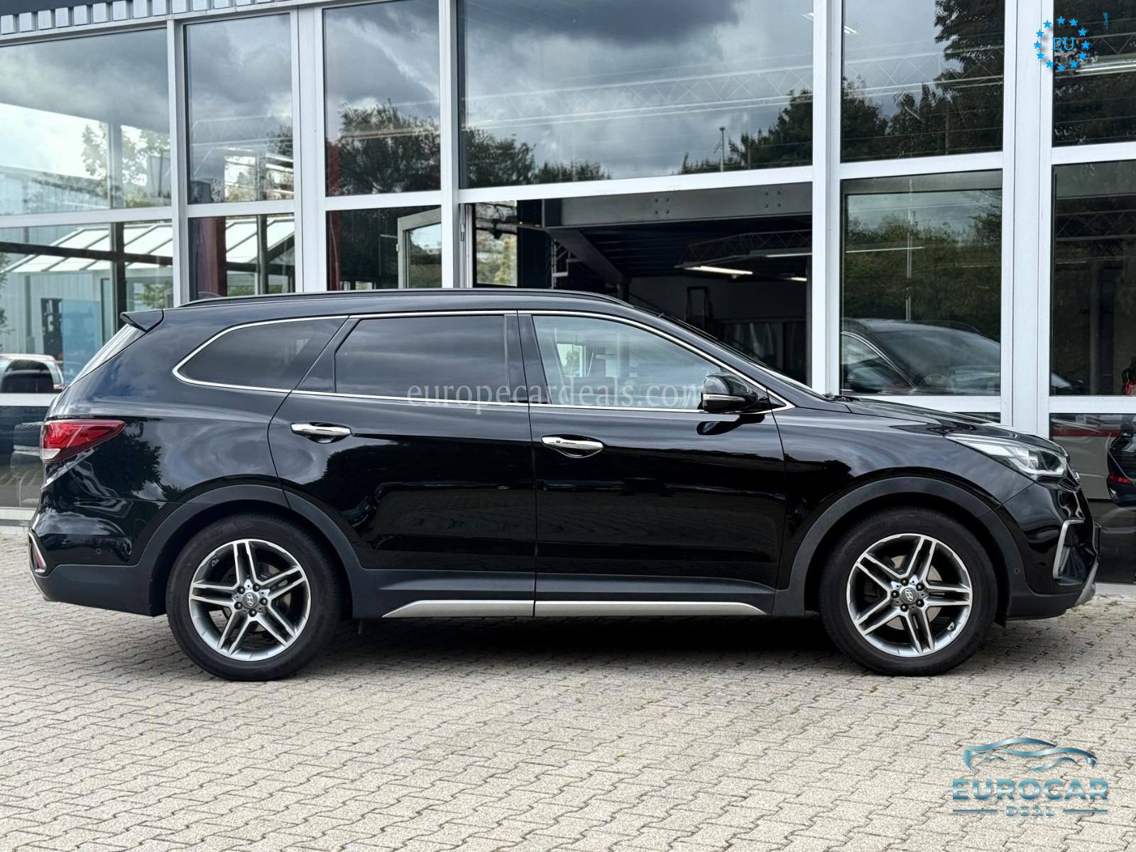 Hyundai Grand Santa Fe
