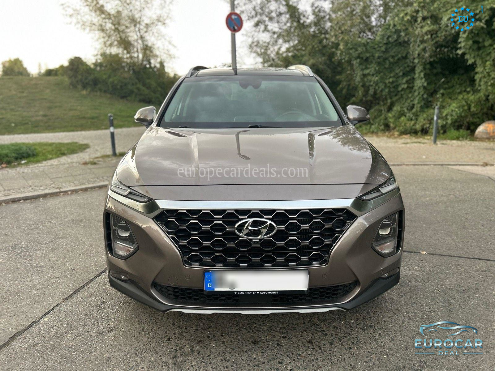 Hyundai Grand Santa Fe