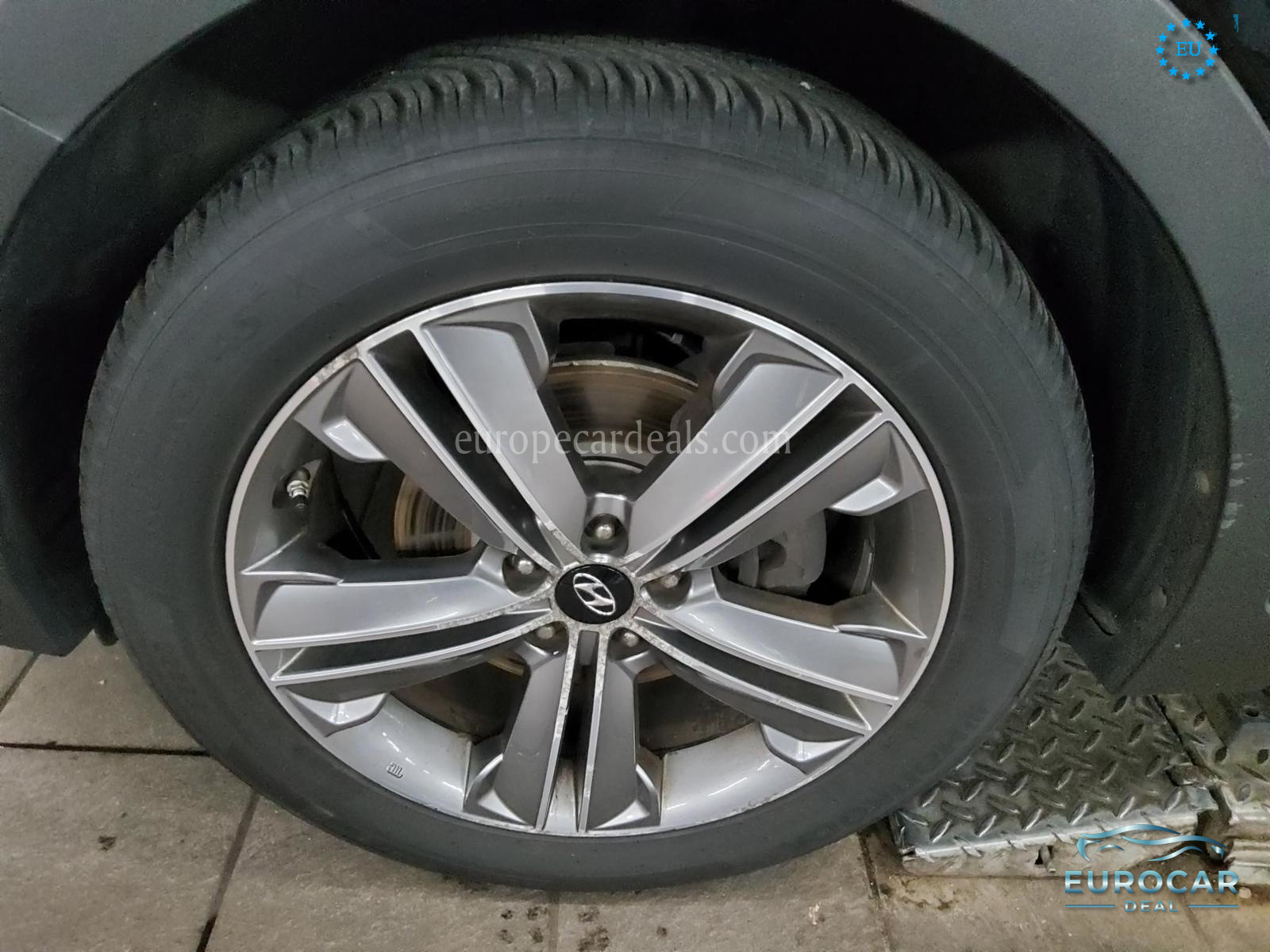Hyundai Grand Santa Fe