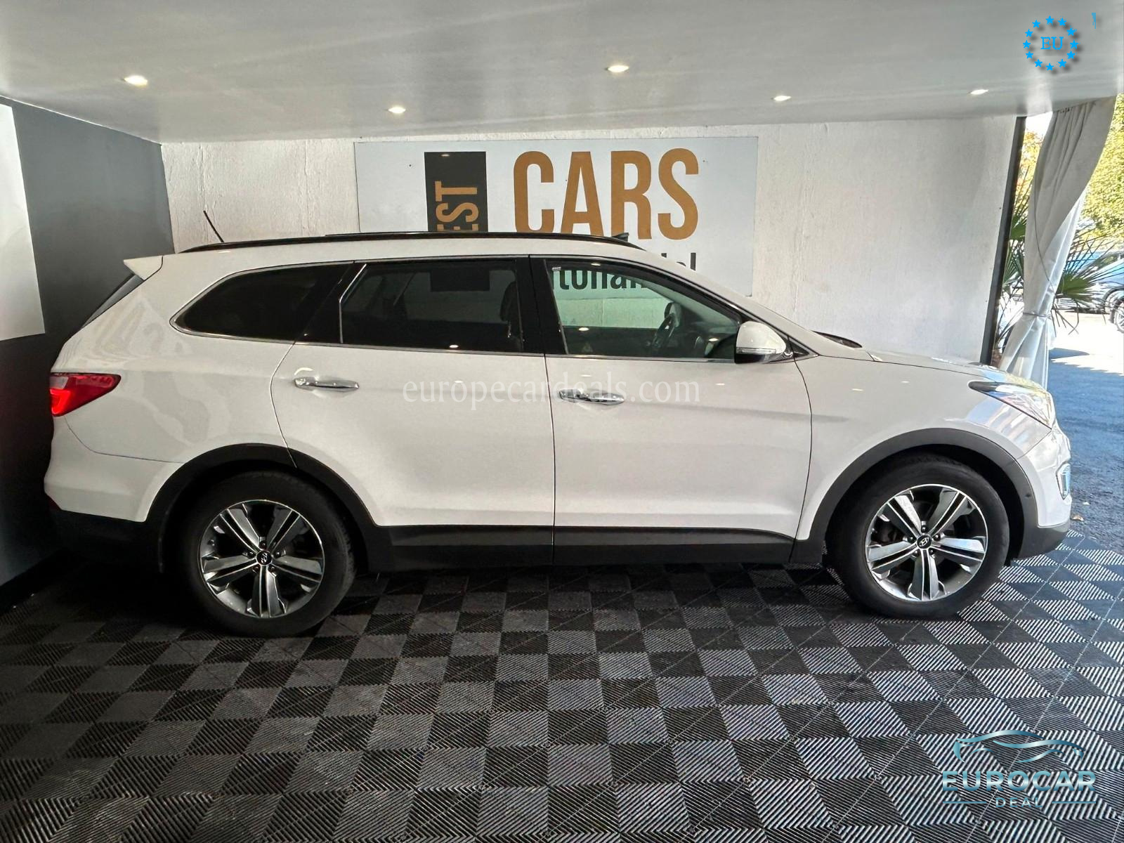 Hyundai Grand Santa Fe