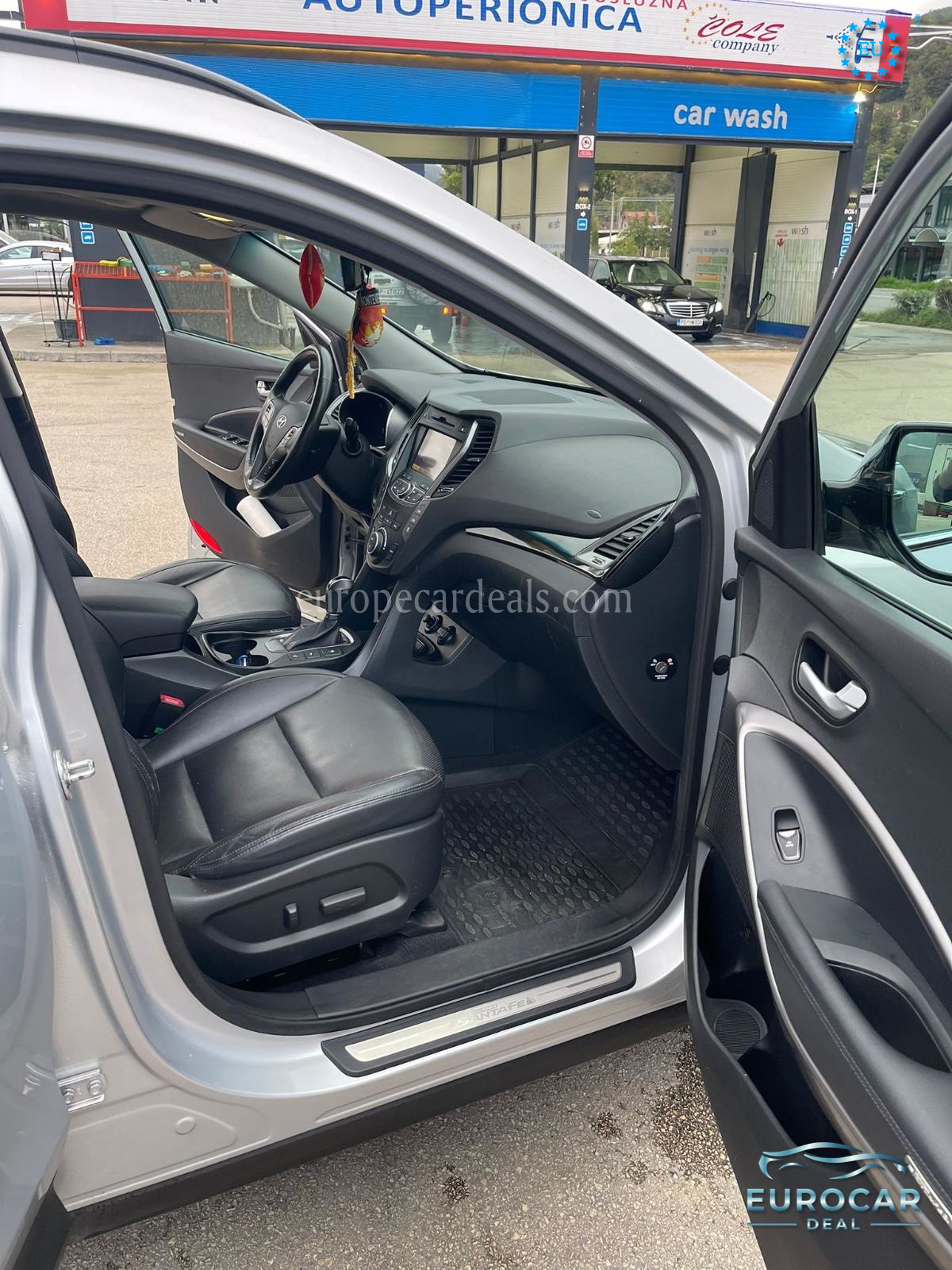Hyundai Grand Santa Fe