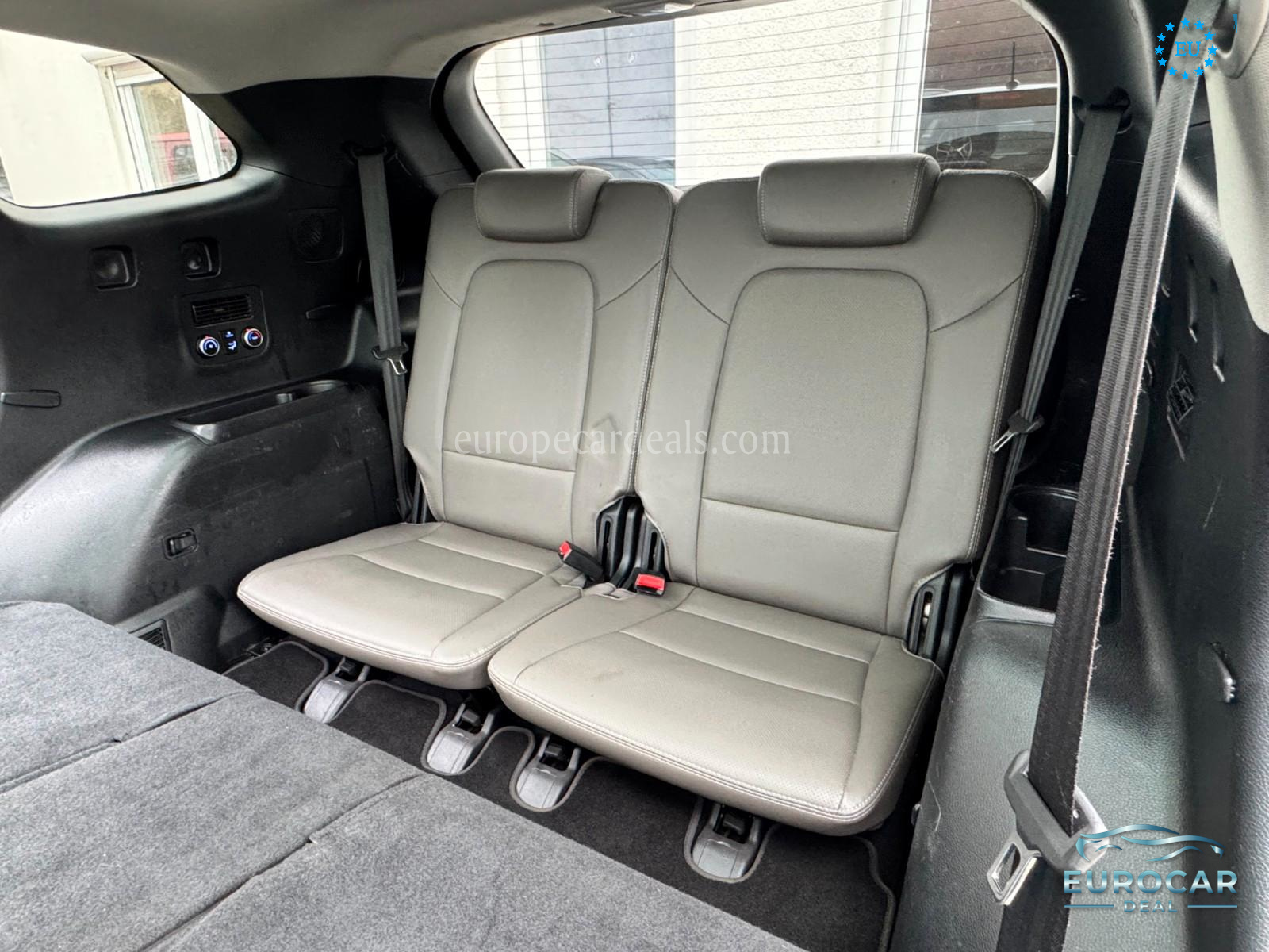 Hyundai Grand Santa Fe