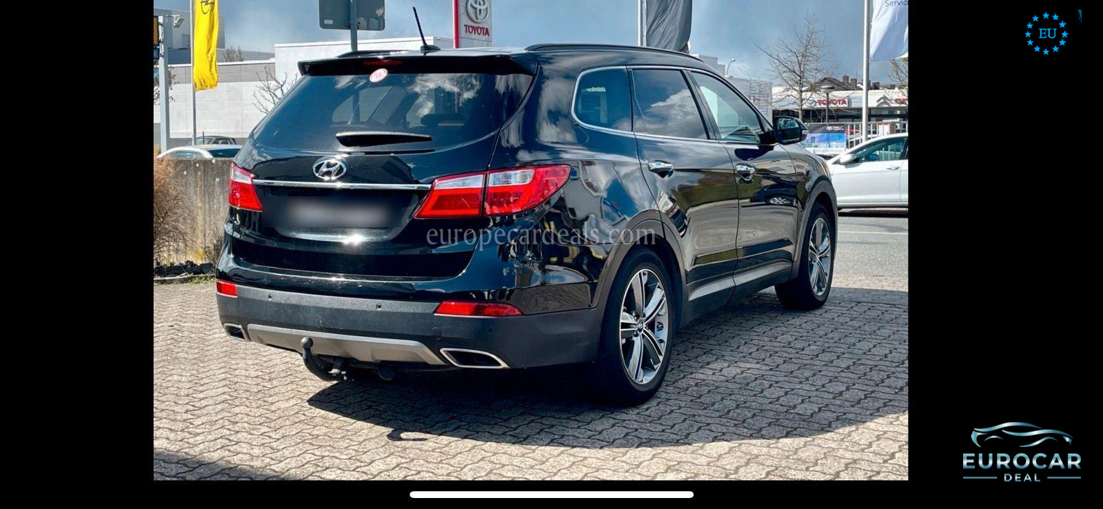 Hyundai Grand Santa Fe