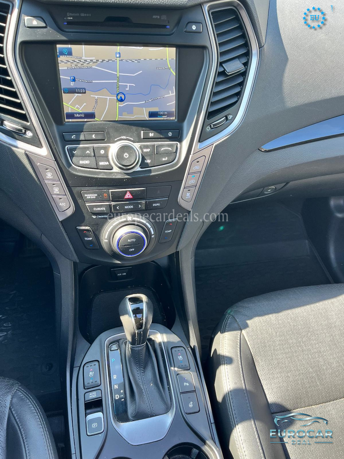 Hyundai Grand Santa Fe
