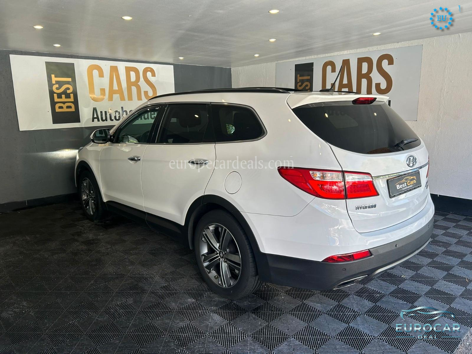 Hyundai Grand Santa Fe