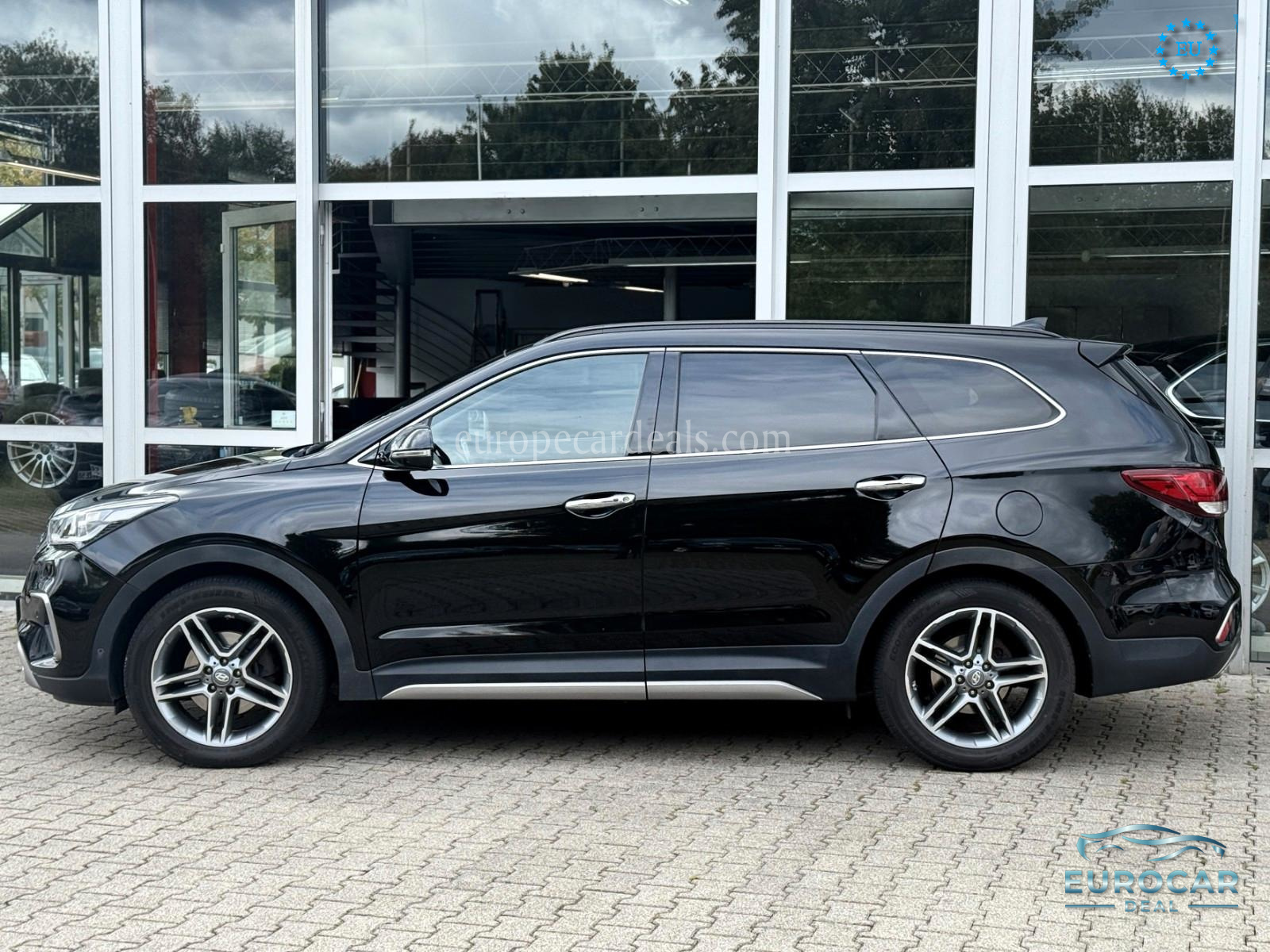 Hyundai Grand Santa Fe