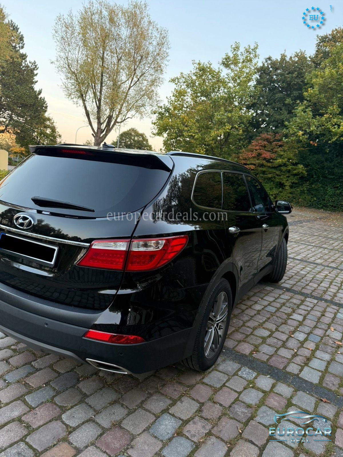 Hyundai Grand Santa Fe
