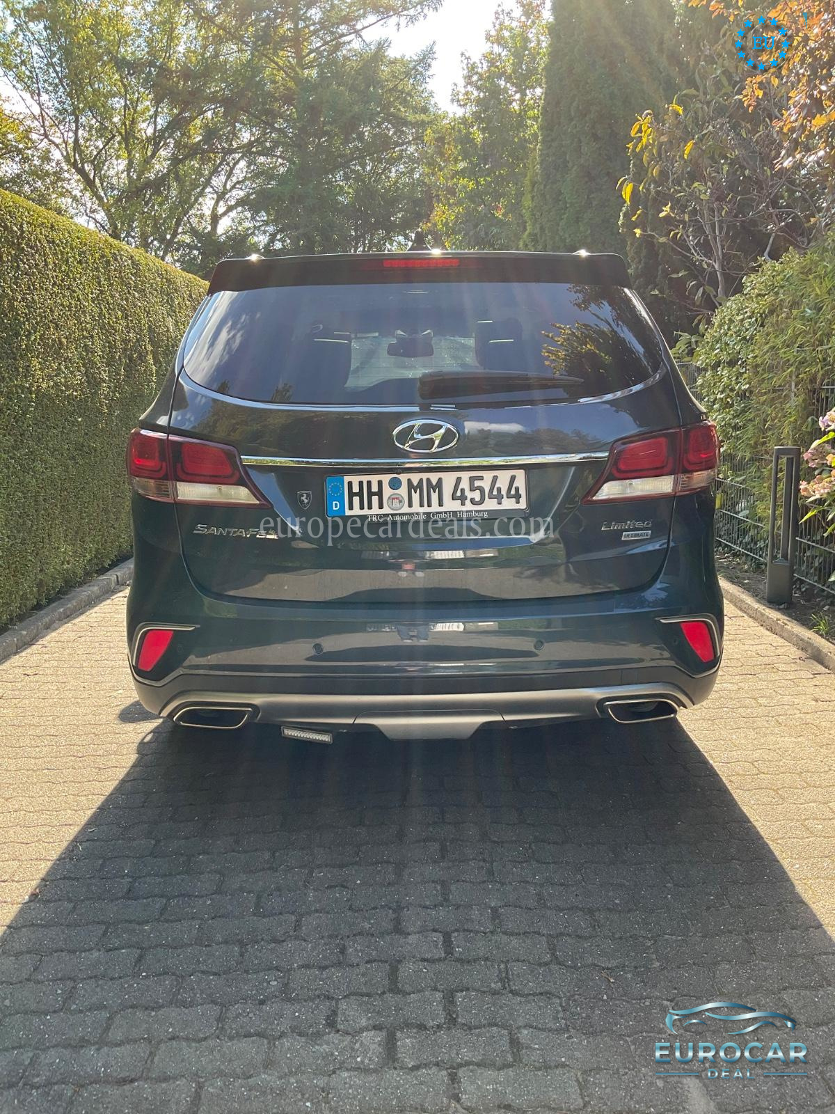 Hyundai Grand Santa Fe