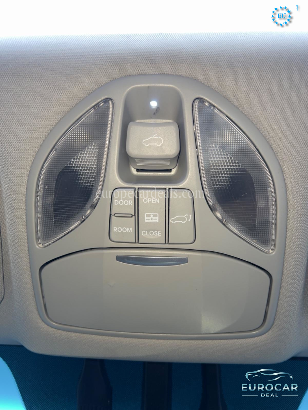 Hyundai Grand Santa Fe