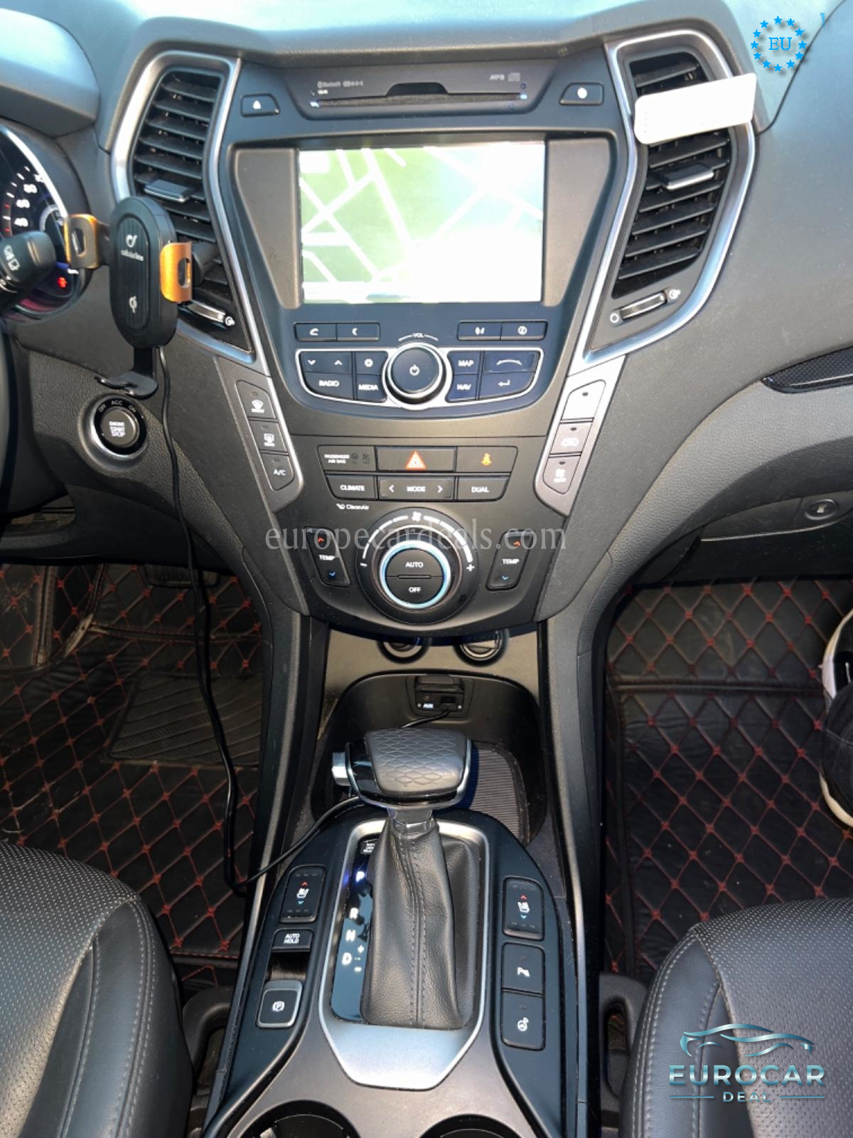 Hyundai Grand Santa Fe