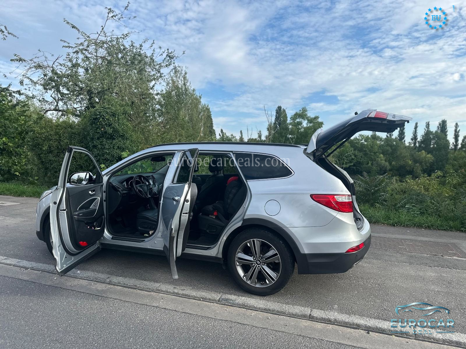 Hyundai Grand Santa Fe