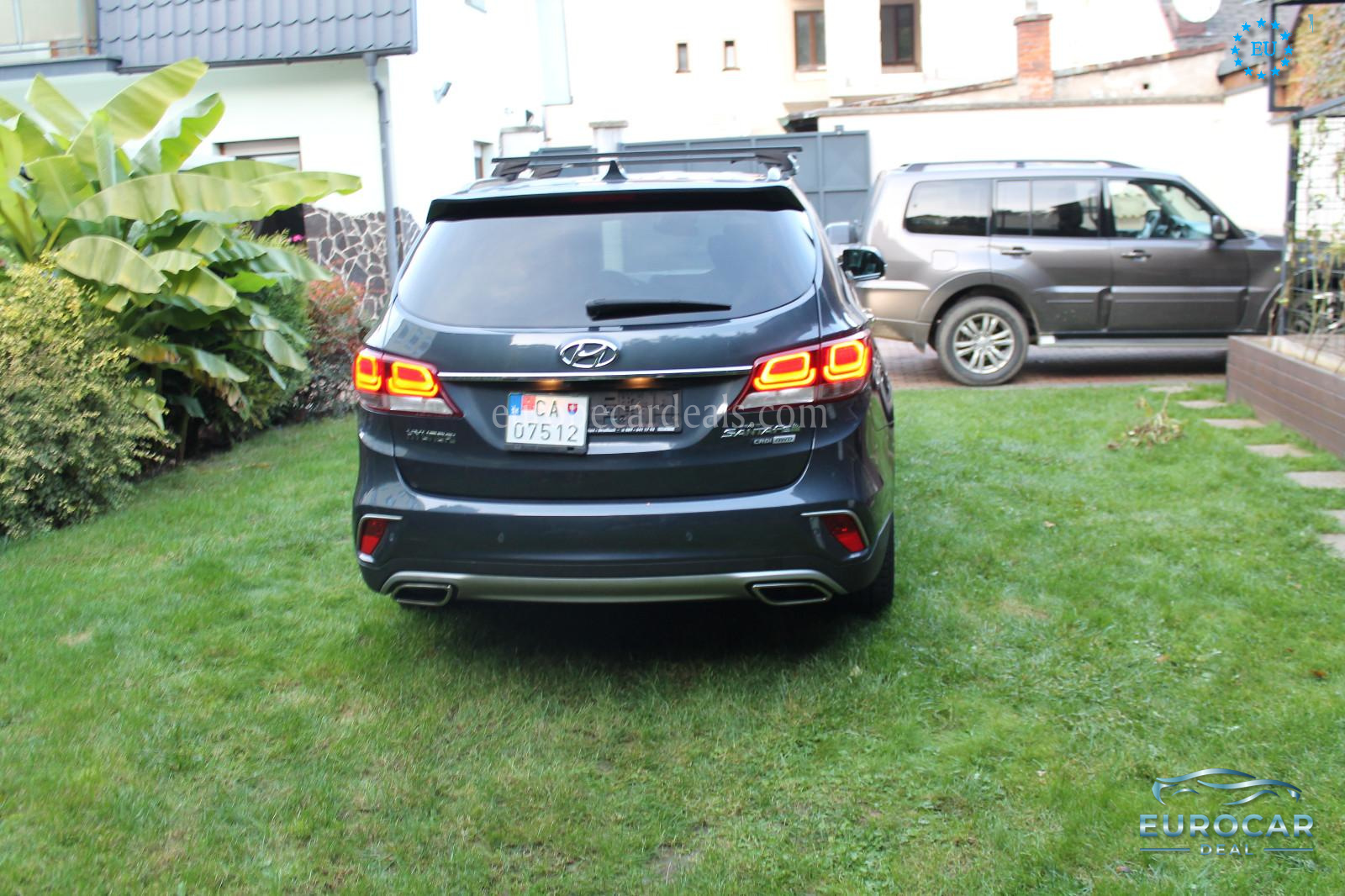 Hyundai Grand Santa Fe