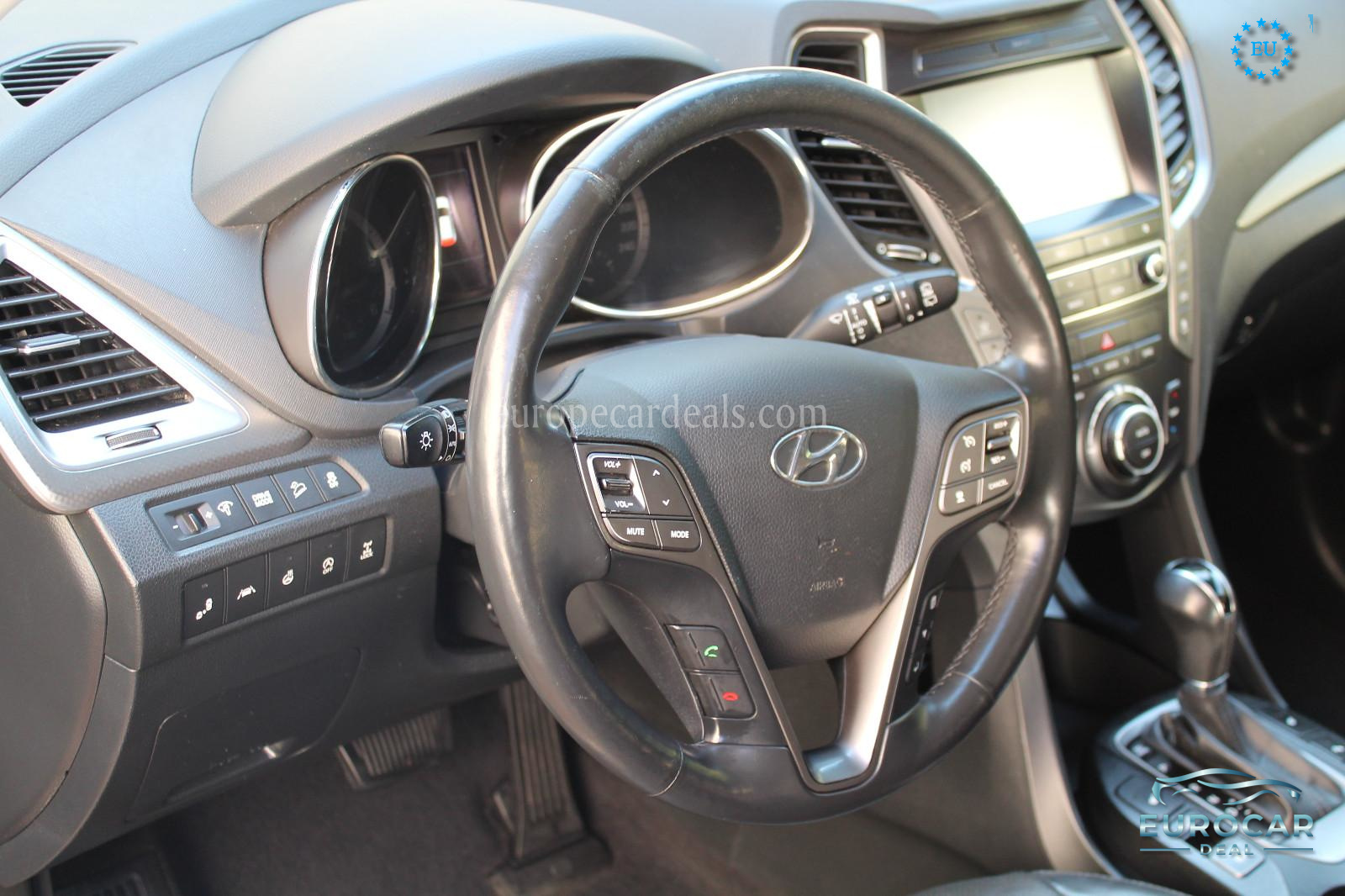 Hyundai Grand Santa Fe