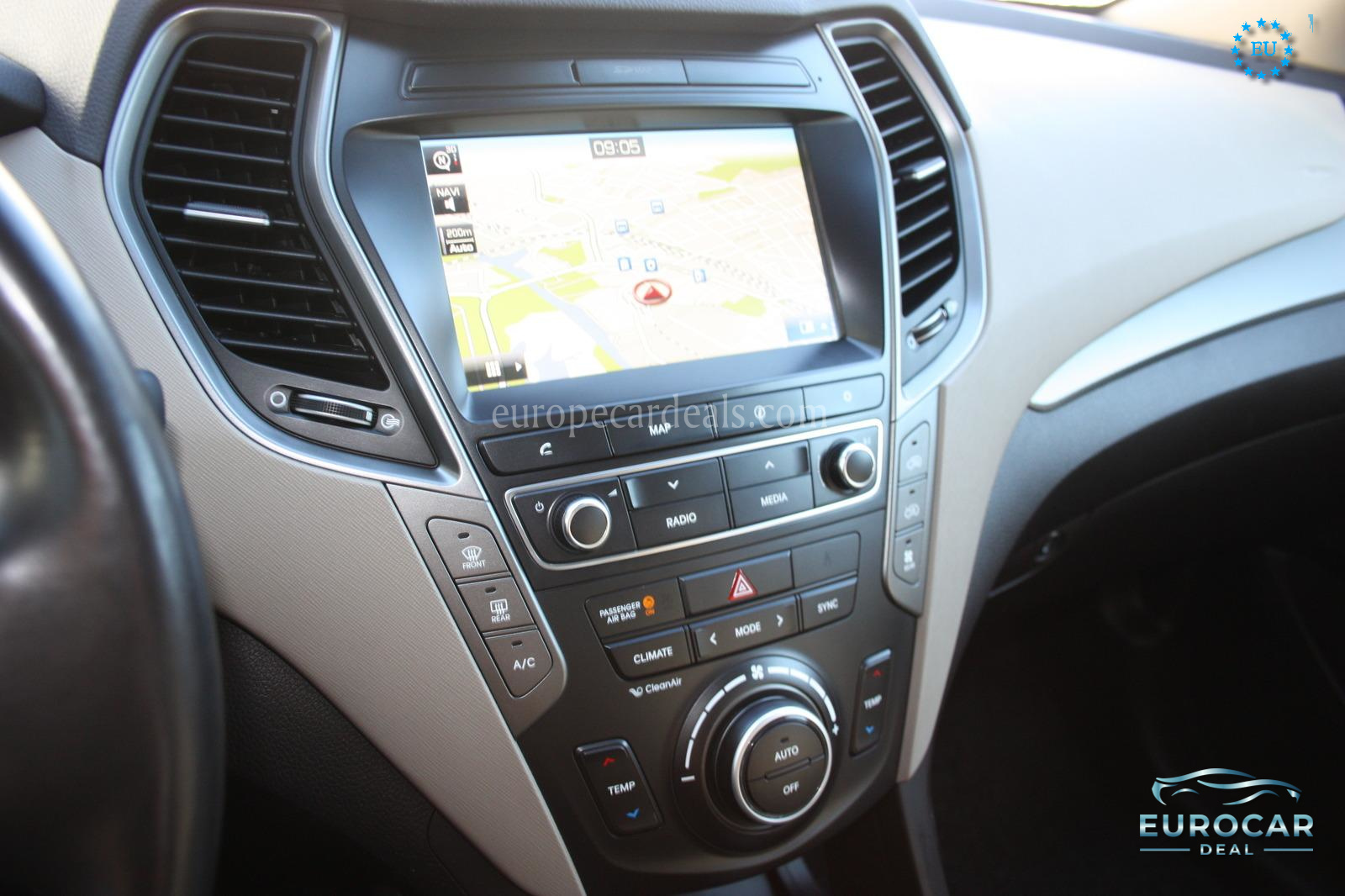 Hyundai Grand Santa Fe