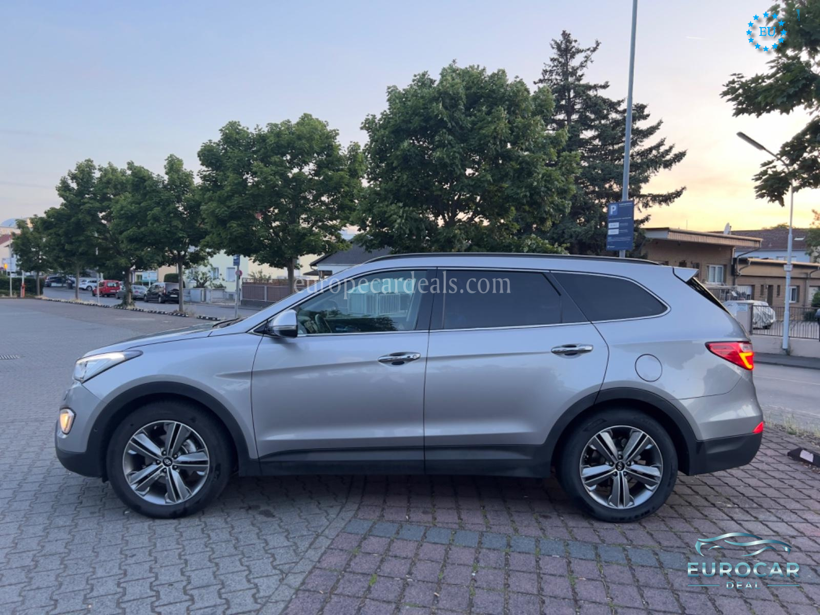 Hyundai Grand Santa Fe
