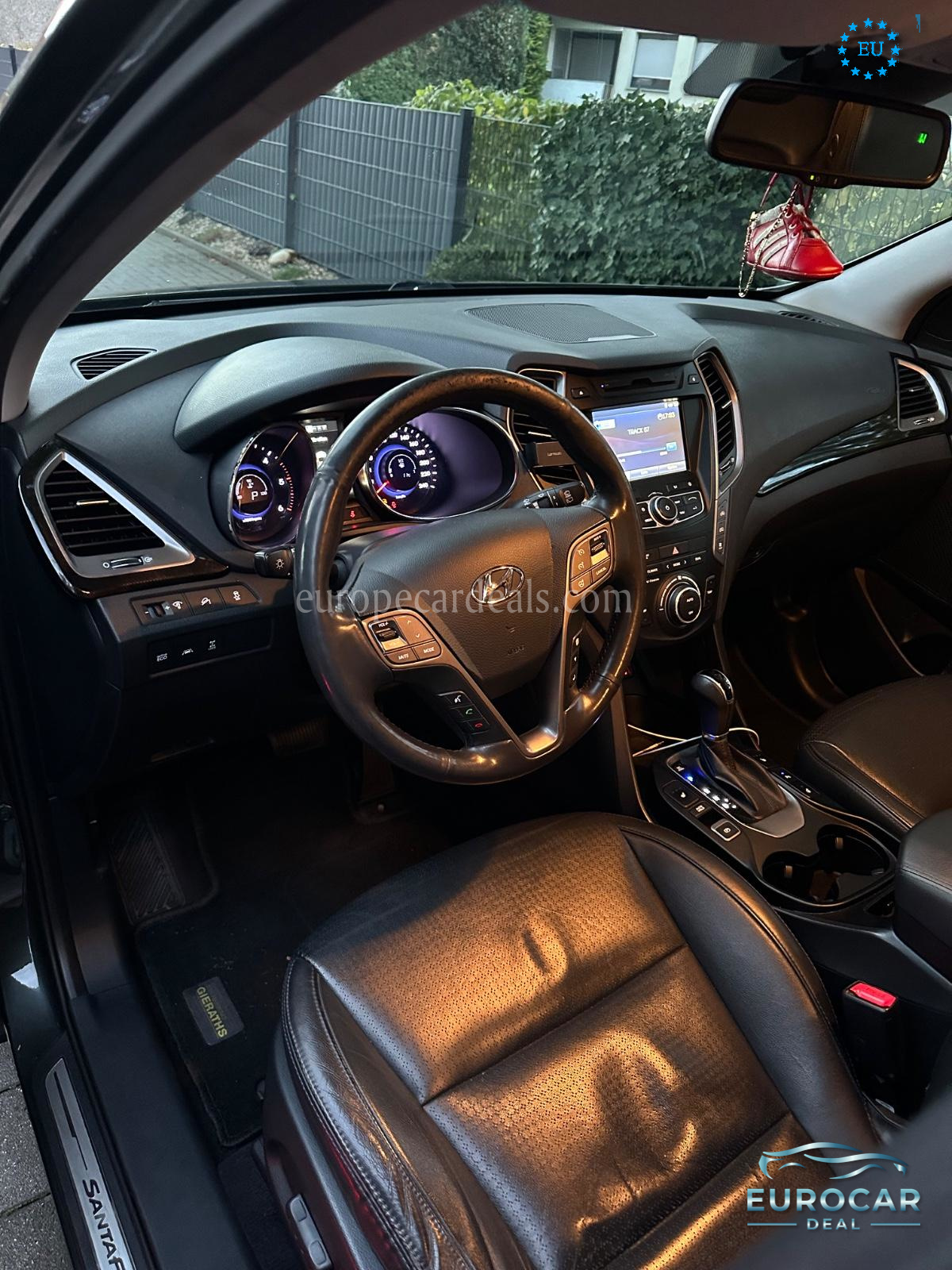 Hyundai Grand Santa Fe