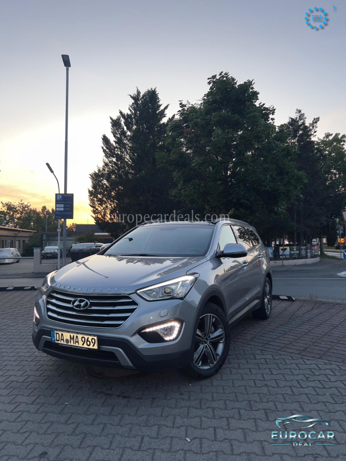 Hyundai Grand Santa Fe