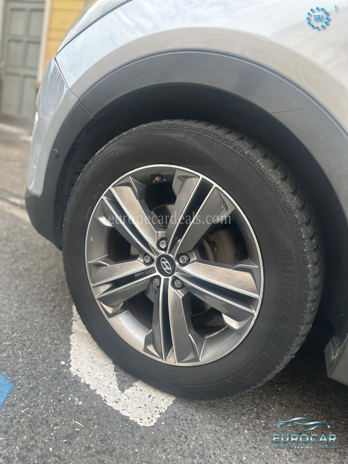 Hyundai Grand Santa Fe