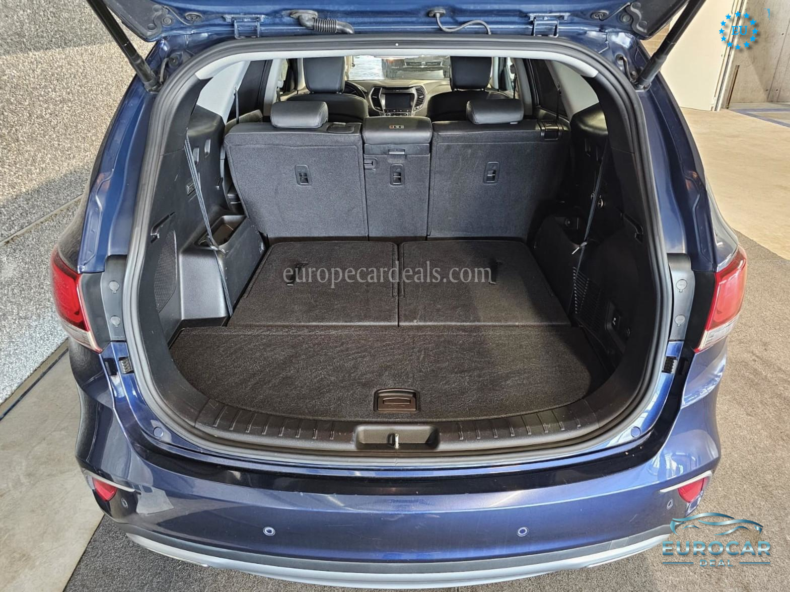 Hyundai Grand Santa Fe