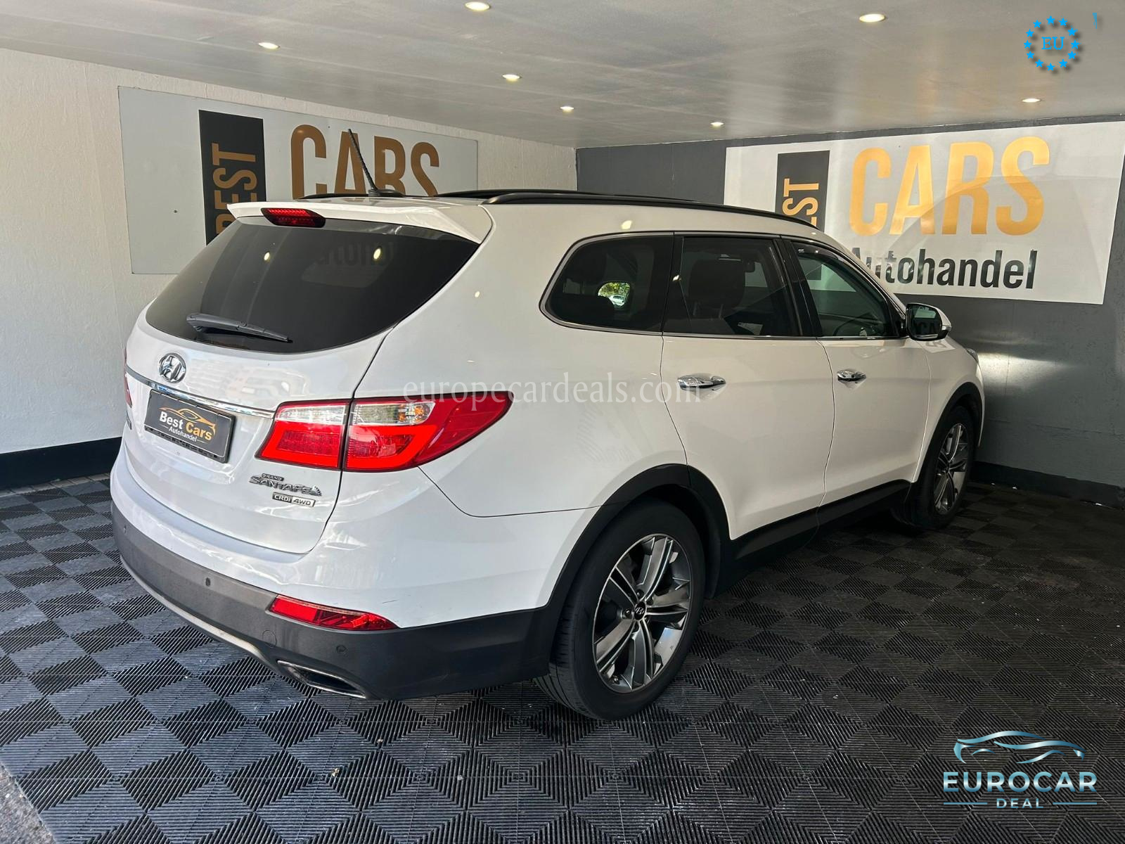 Hyundai Grand Santa Fe