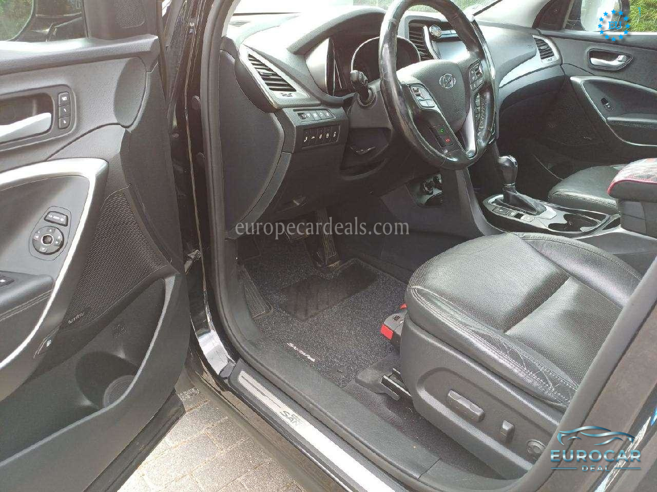 Hyundai Grand Santa Fe