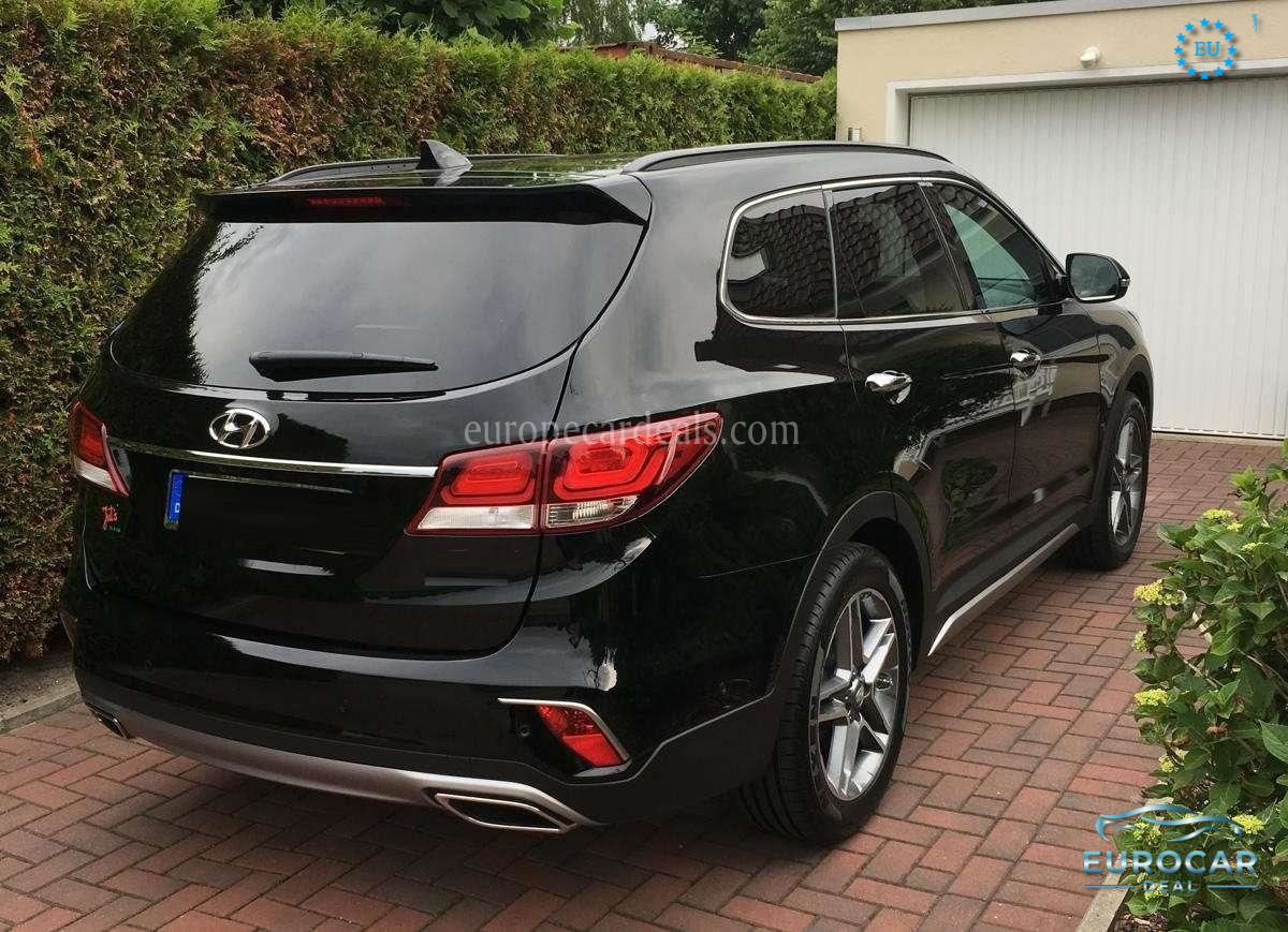 Hyundai Grand Santa Fe