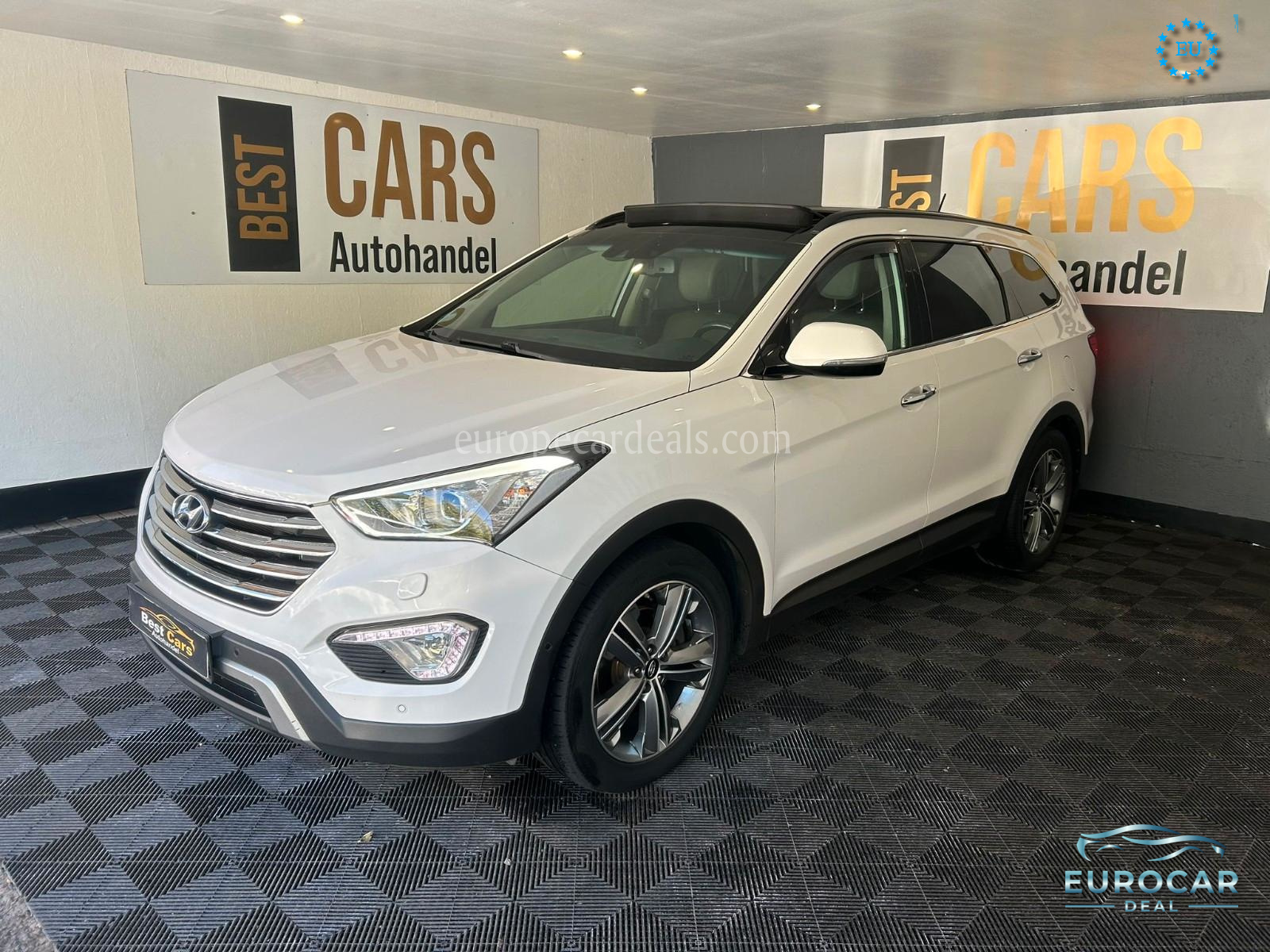 Hyundai Grand Santa Fe