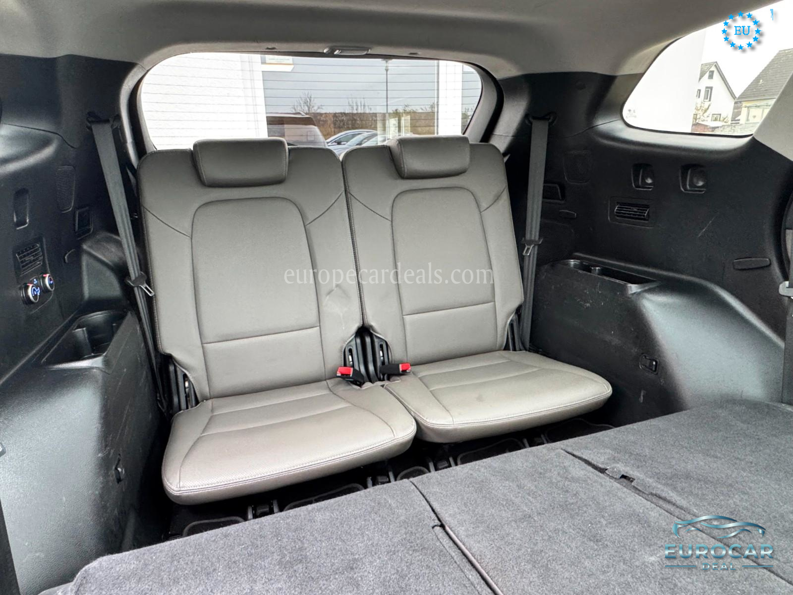 Hyundai Grand Santa Fe