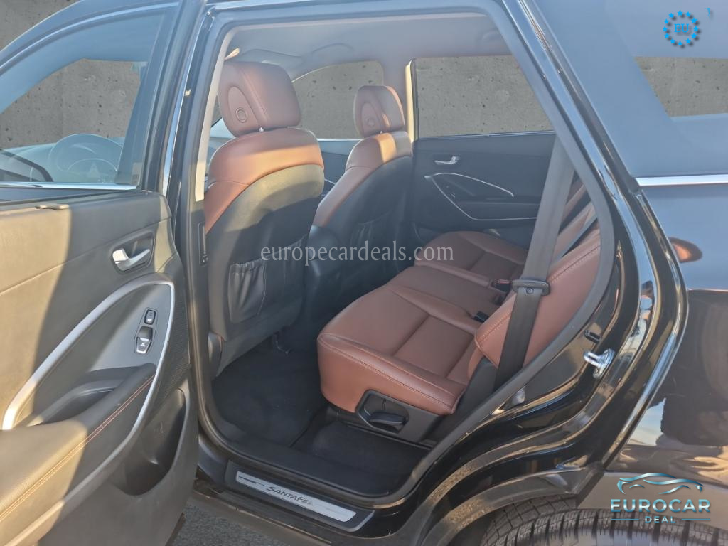 Hyundai Grand Santa Fe