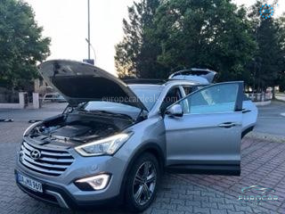 Hyundai Grand Santa Fe