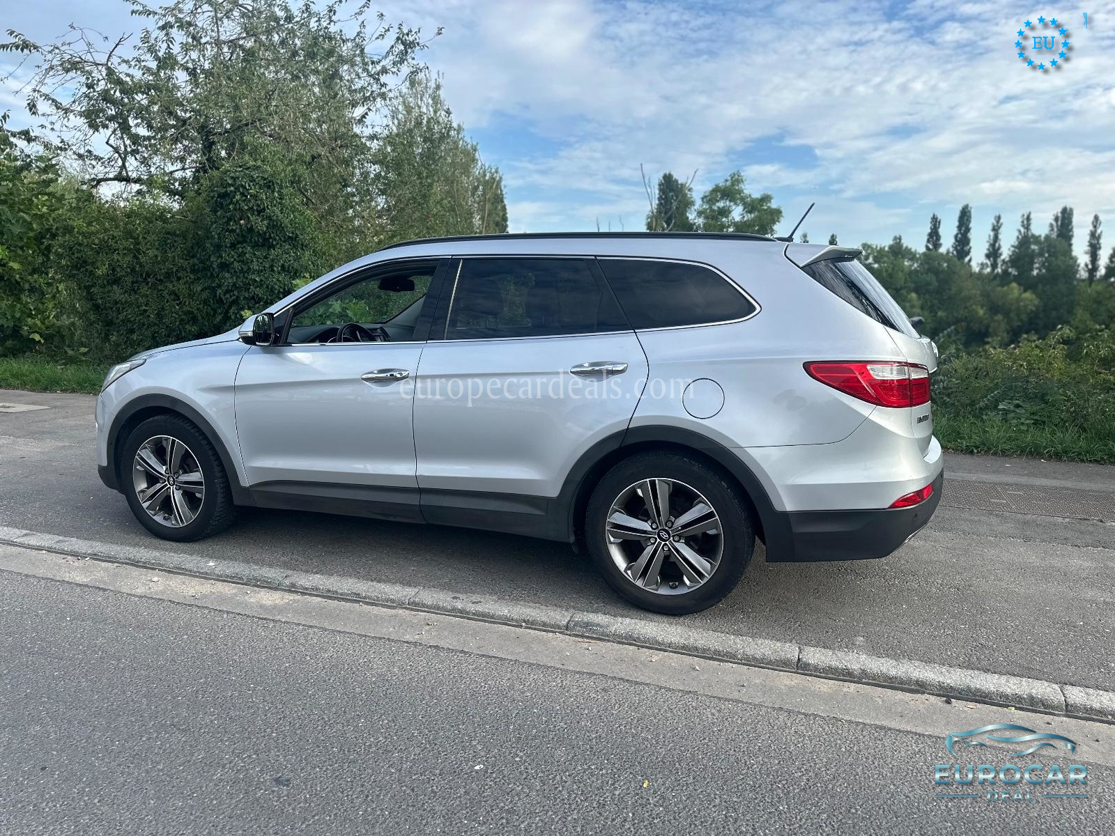 Hyundai Grand Santa Fe