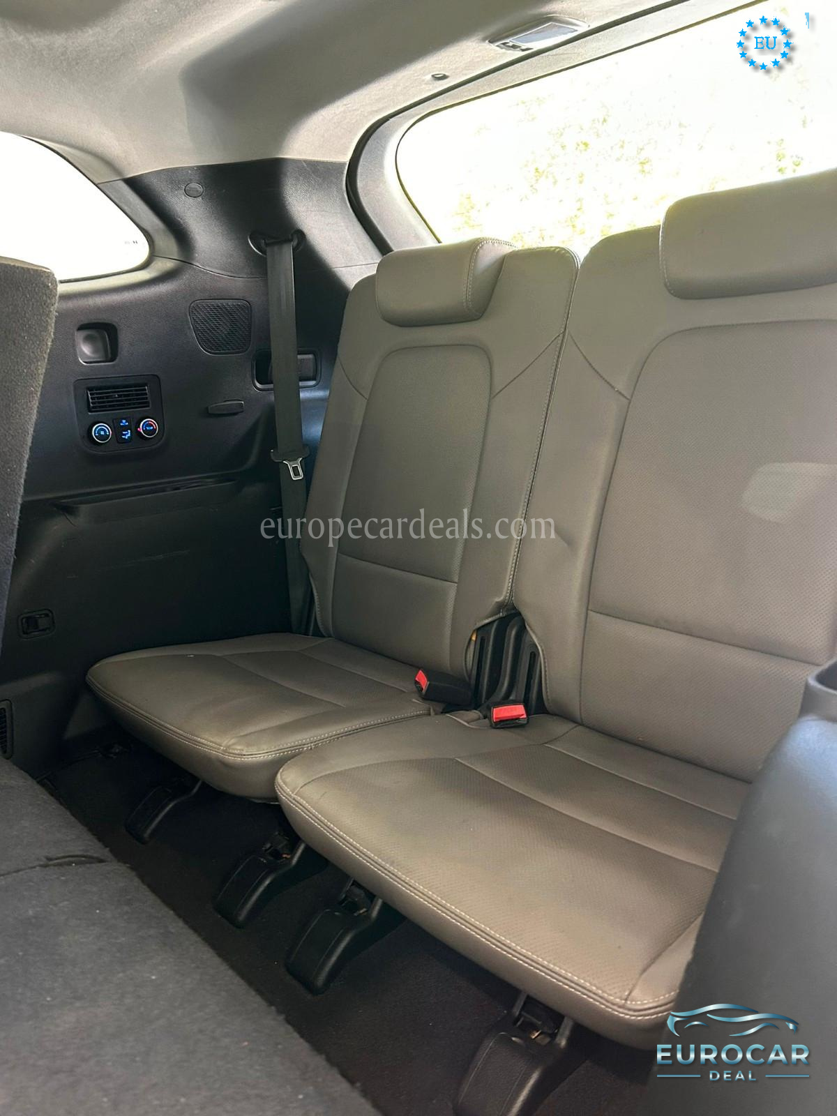 Hyundai Grand Santa Fe