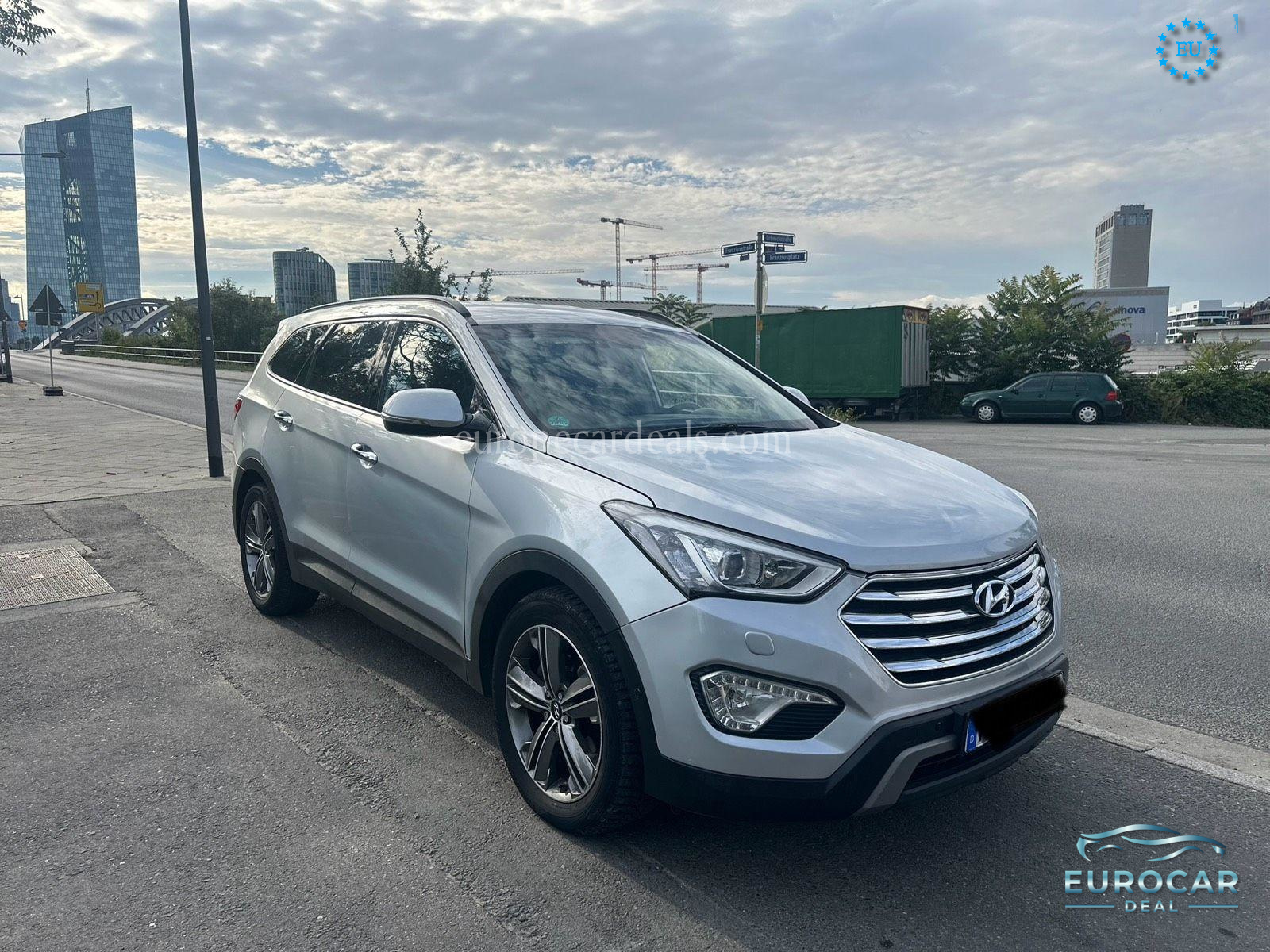 Hyundai Grand Santa Fe
