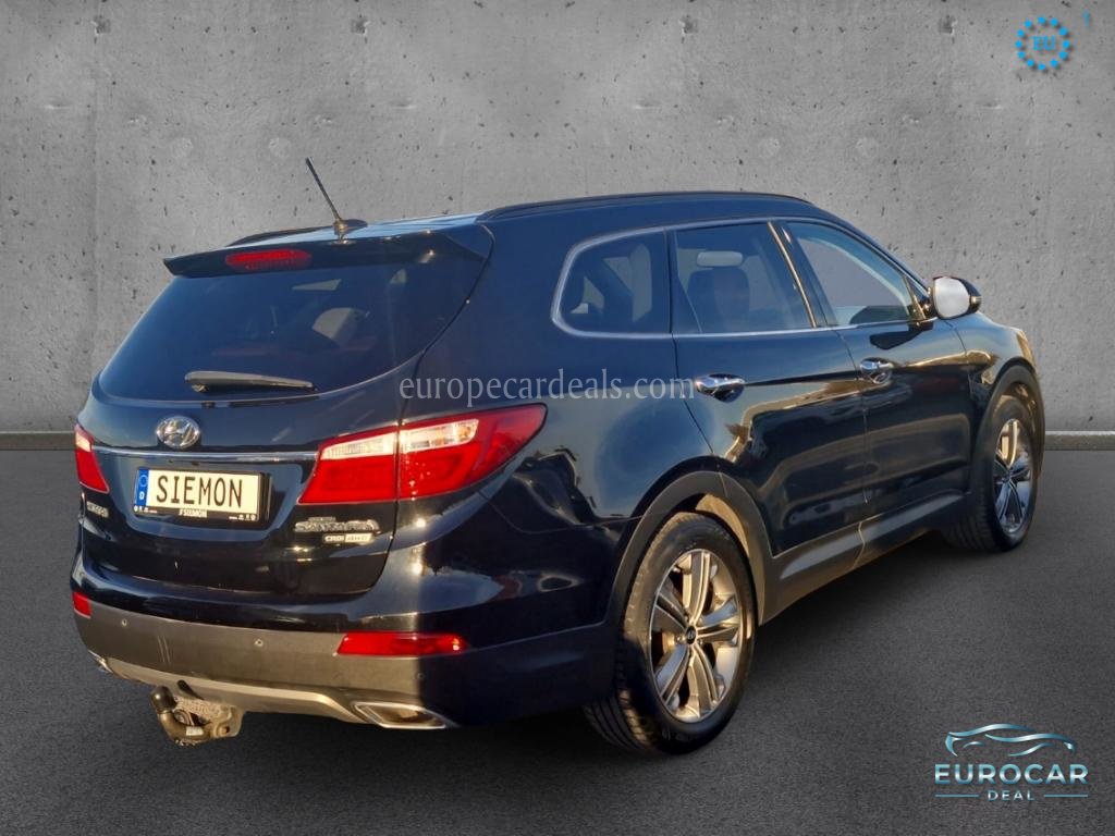 Hyundai Grand Santa Fe
