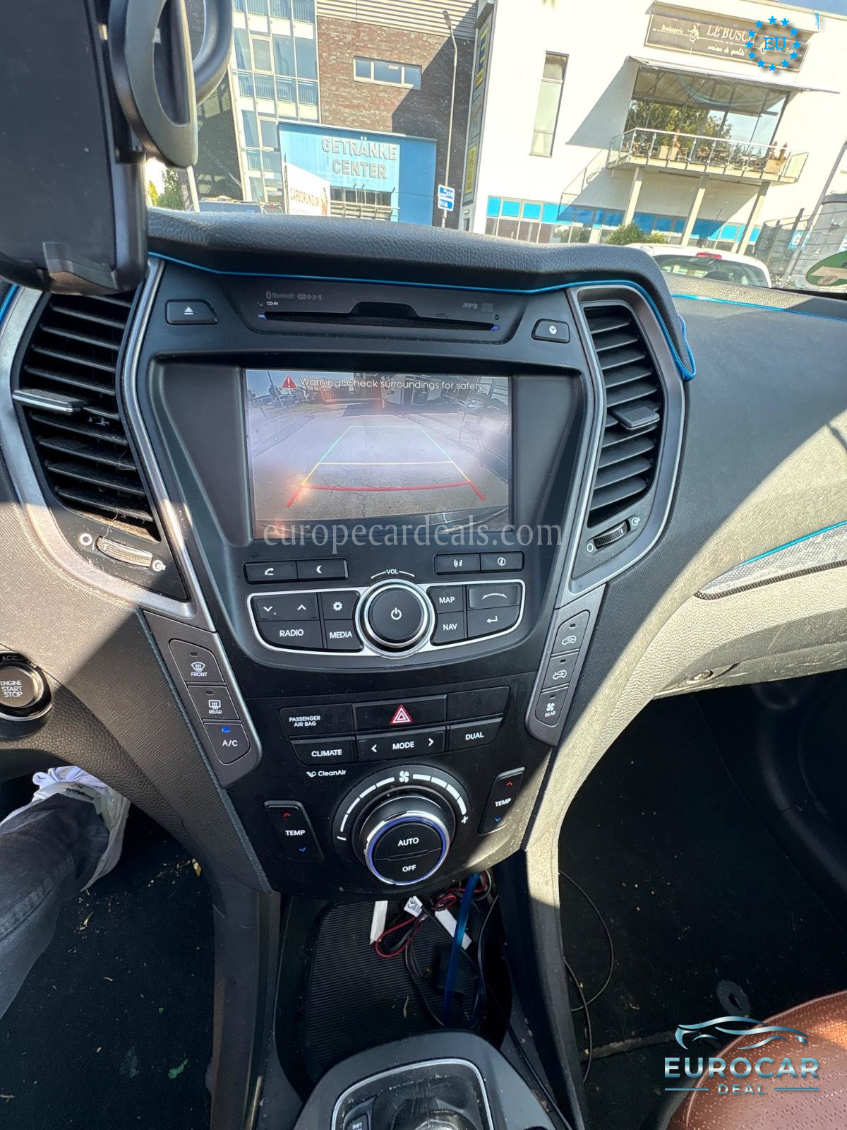 Hyundai Grand Santa Fe