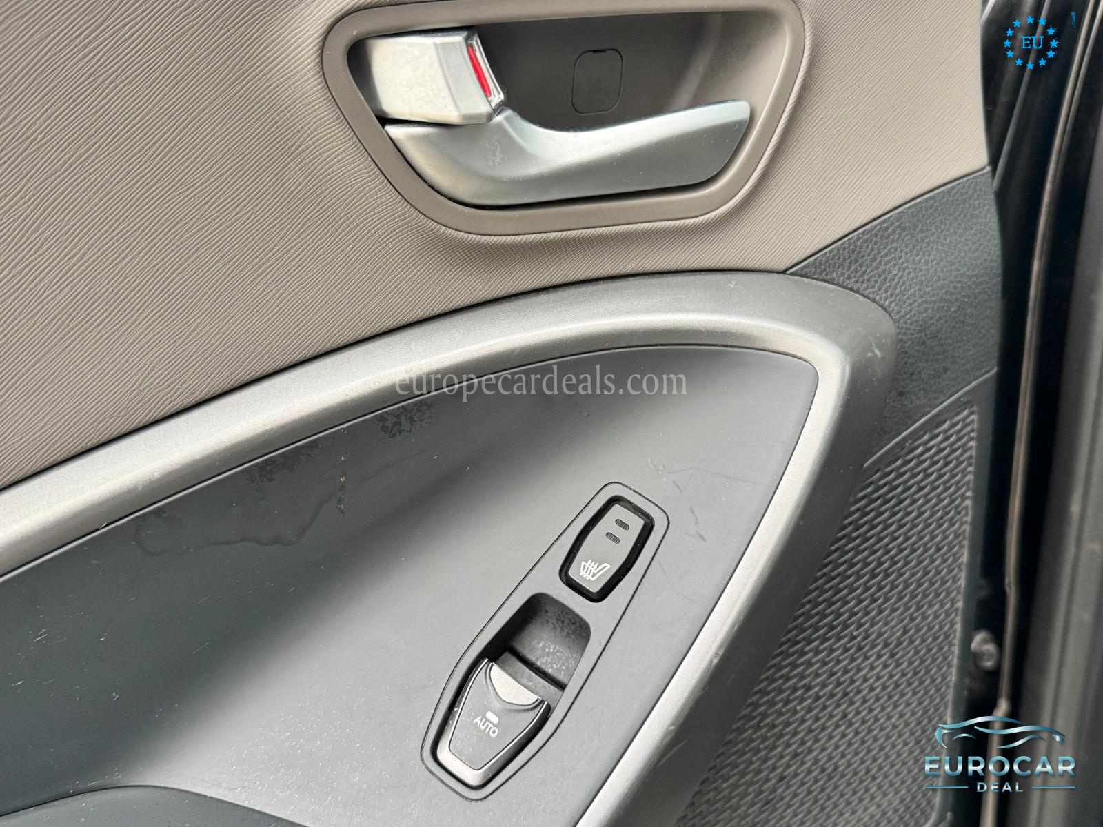 Hyundai Grand Santa Fe