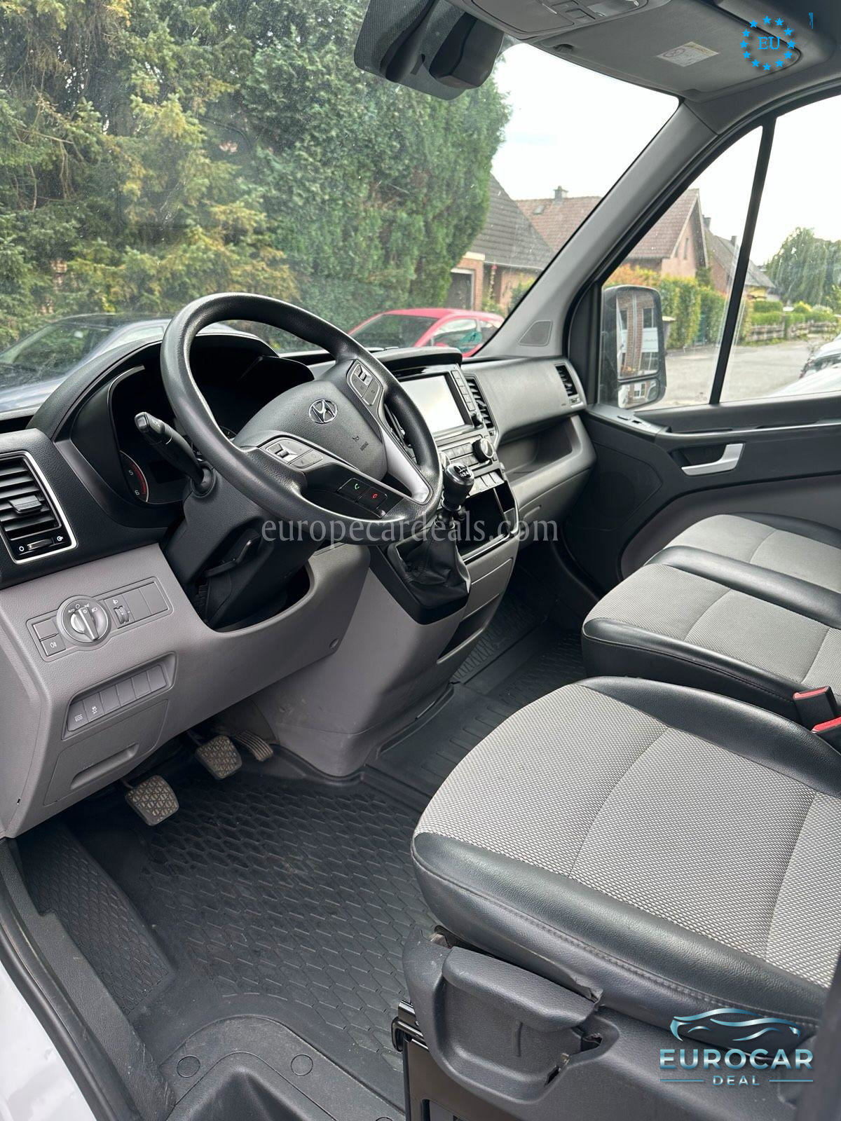 Hyundai H350