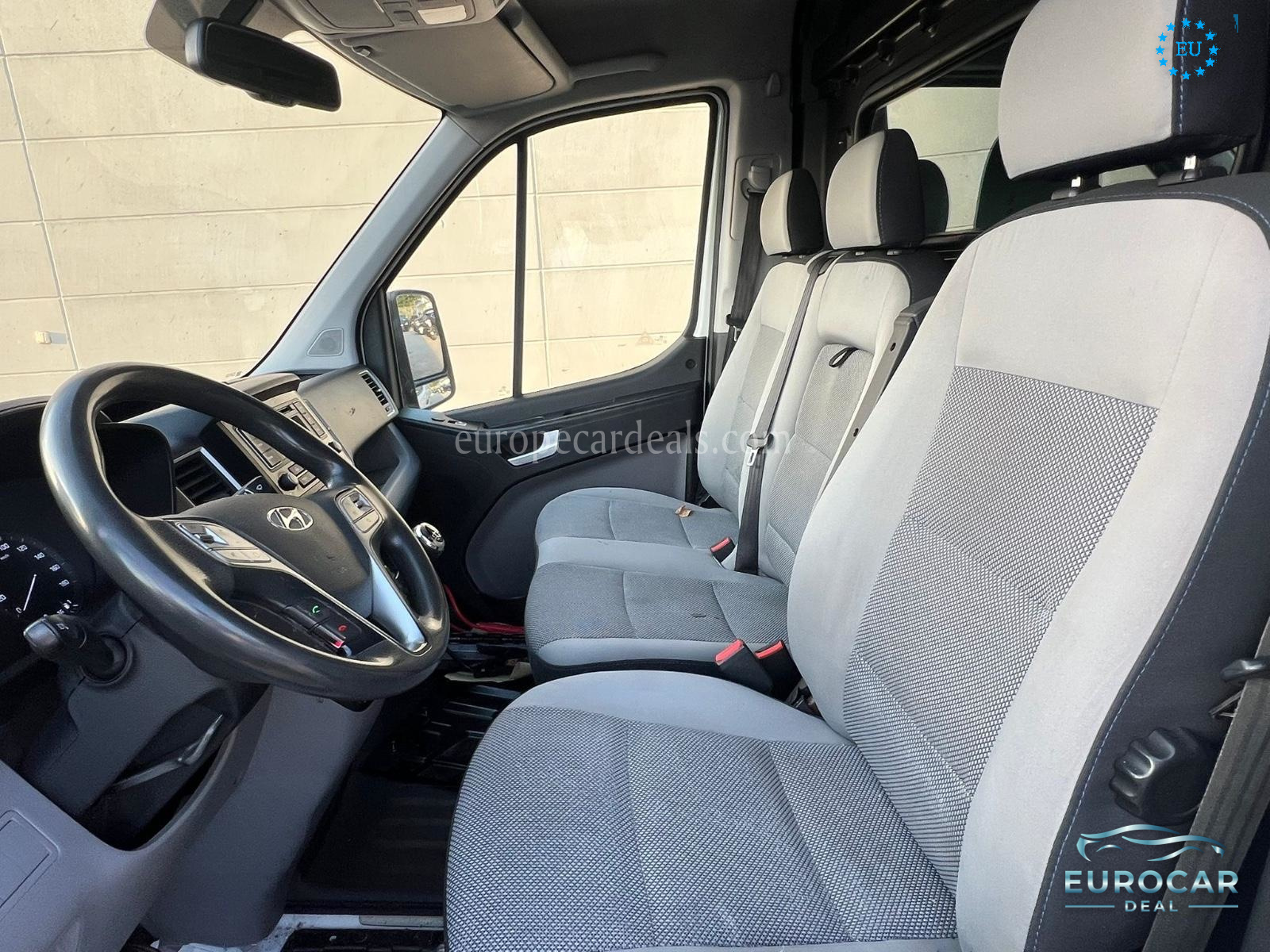 Hyundai H350